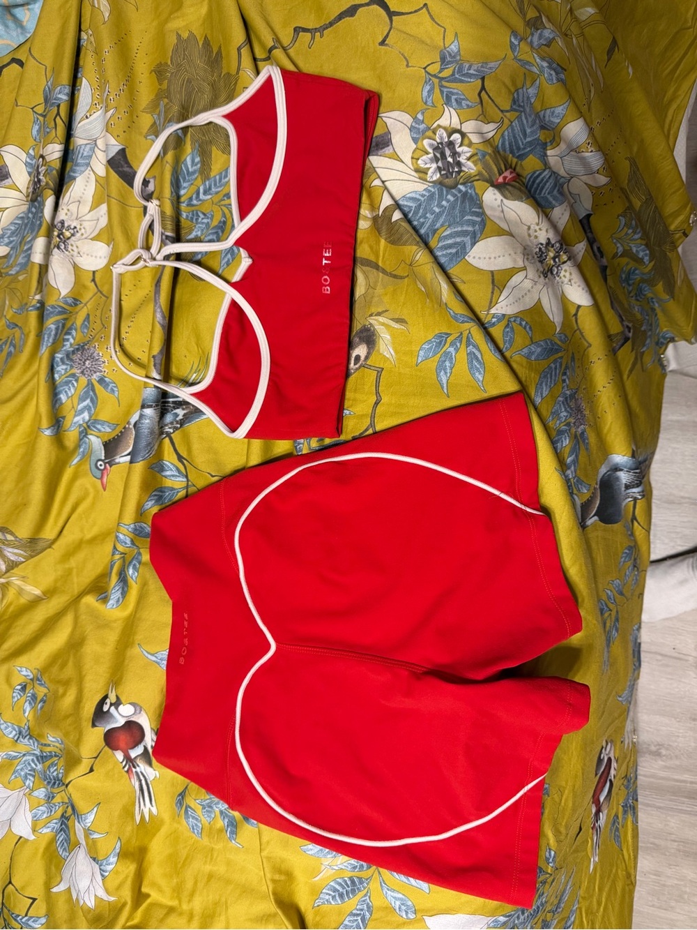 Bo+Tee workout Set with White Trim
